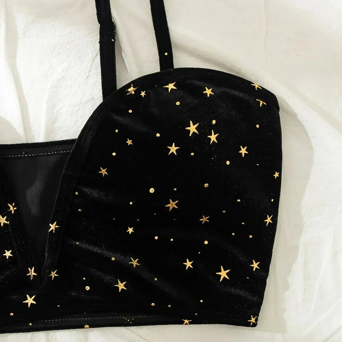 Traje de baño de dos piezas de terciopelo negro