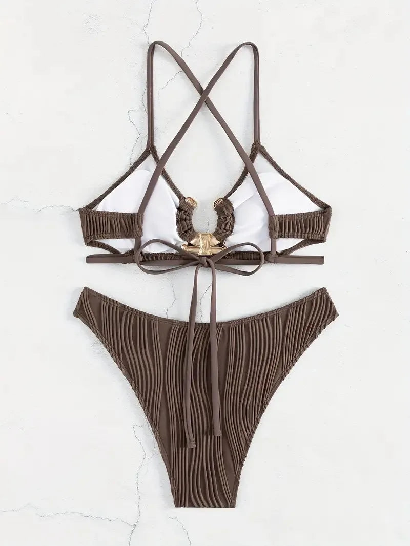 Bikini marrón de tirantes finos